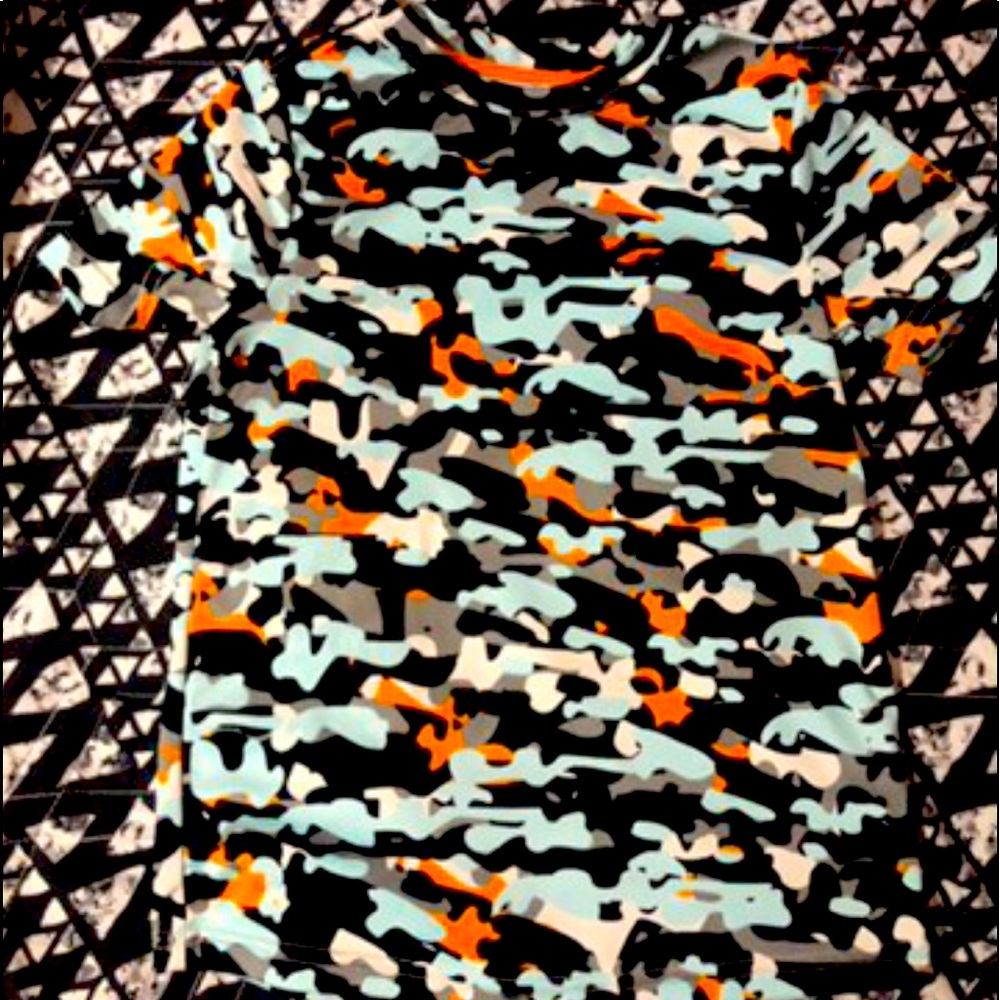 Fab kids boys size 6/7 tee shirt camo print